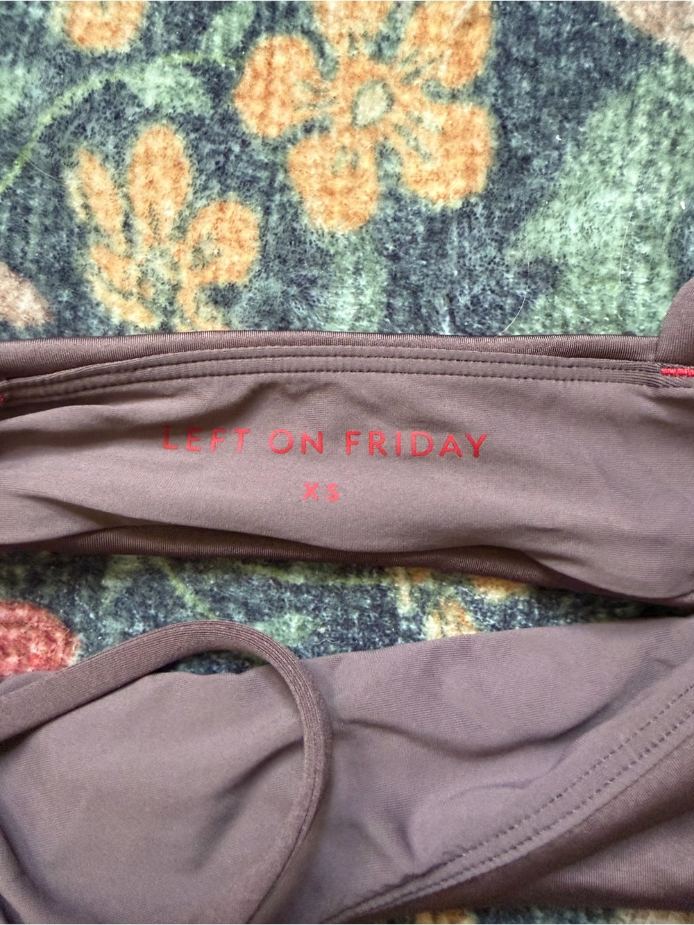 Left on Friday Bikini Set Barrel Bottom and Pool Days Top XS Stormy Taupe - Picture 3 of 5